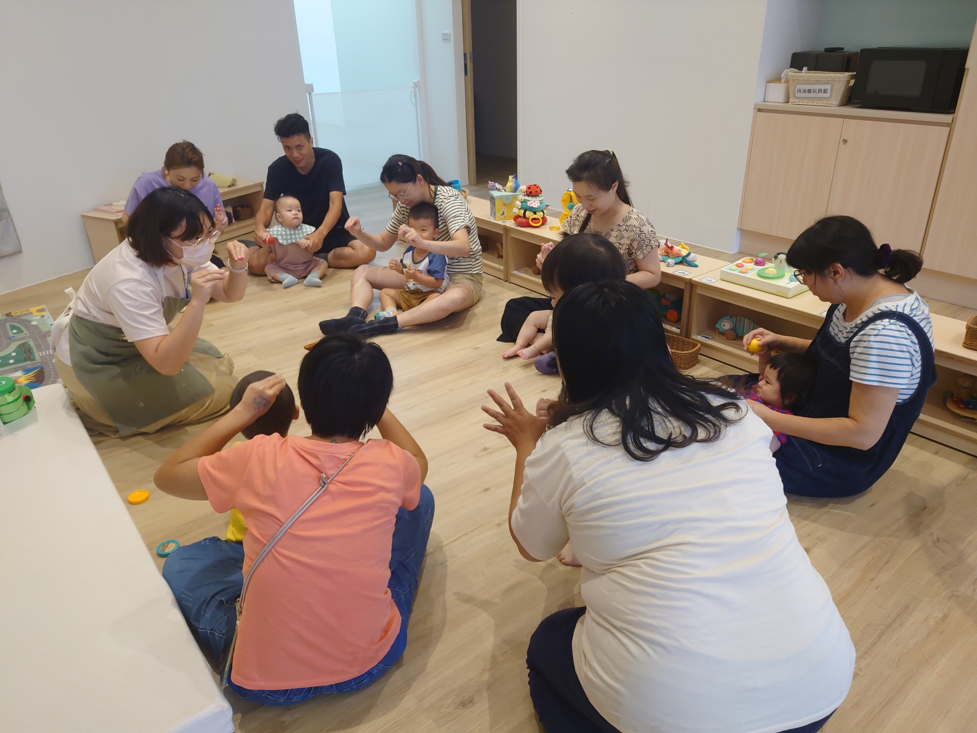 育兒easy go(10M~1.5歲)初階回應式照顧課程 封面照片